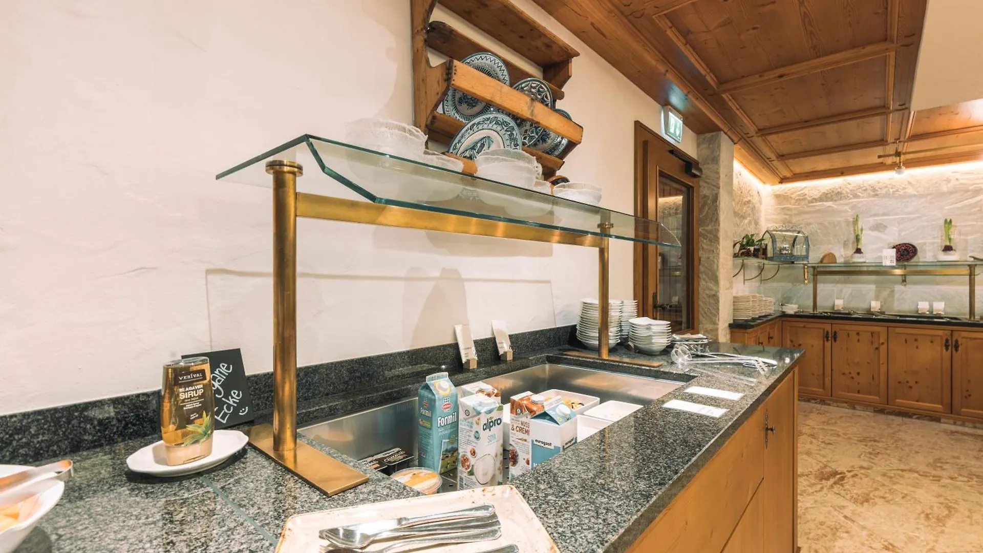Hotel Olympia イシュグル 4*,  オーストリア